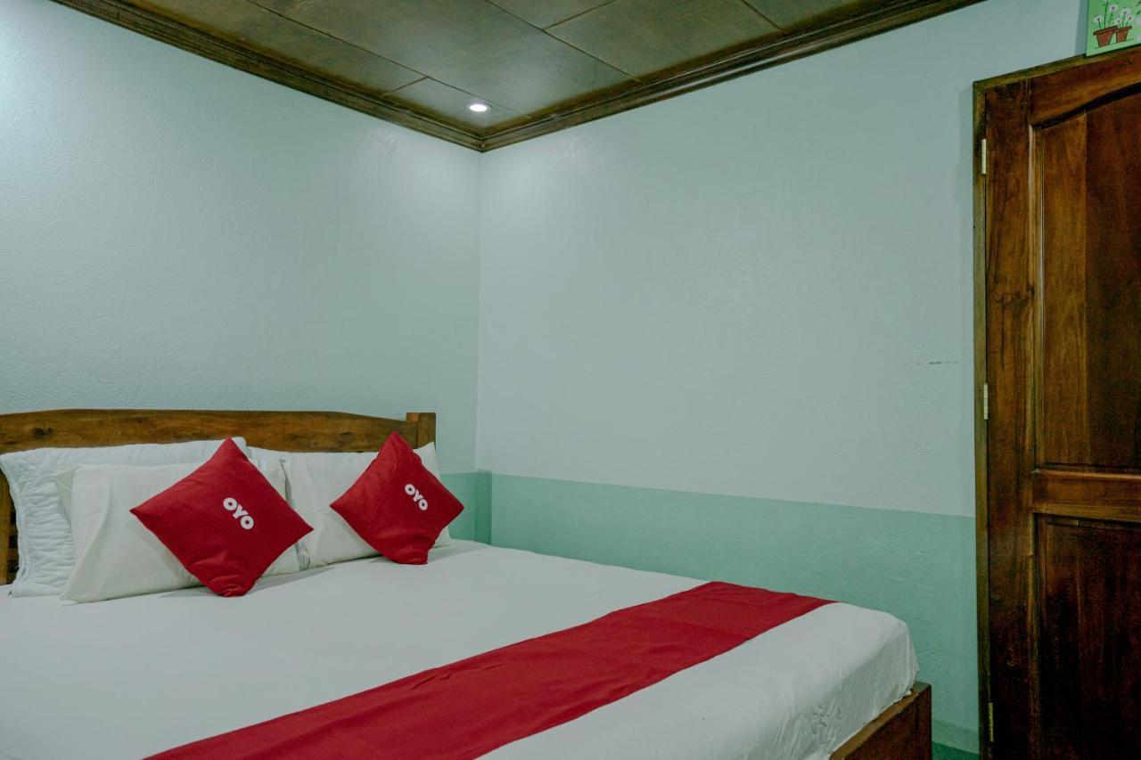 Oyo 760 Tiptop Vacation Homes Багио Экстерьер фото