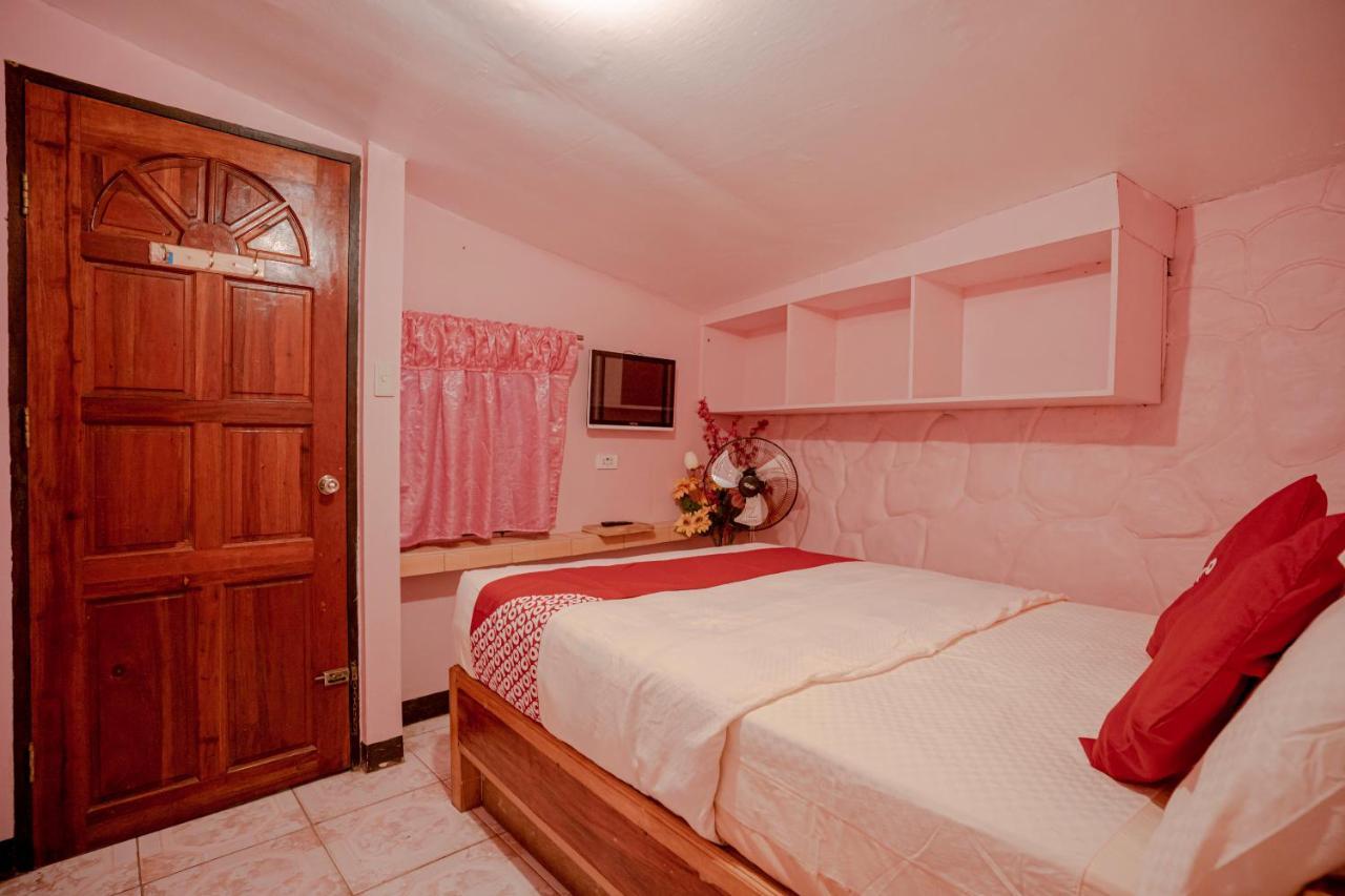 Oyo 760 Tiptop Vacation Homes Багио Экстерьер фото